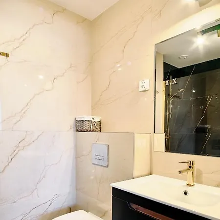 Julia ホームステイ