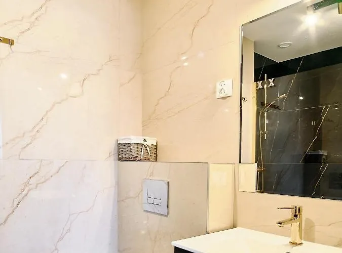 Julia Kwatera prywatna